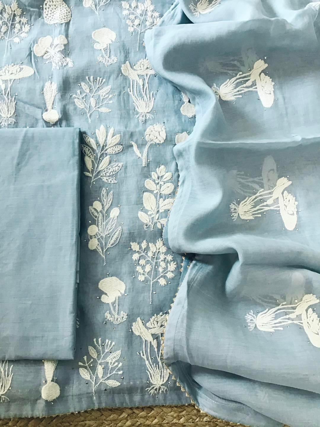 Atharva PURE Mul CHANDER Parsi Gara SUIT CH17558