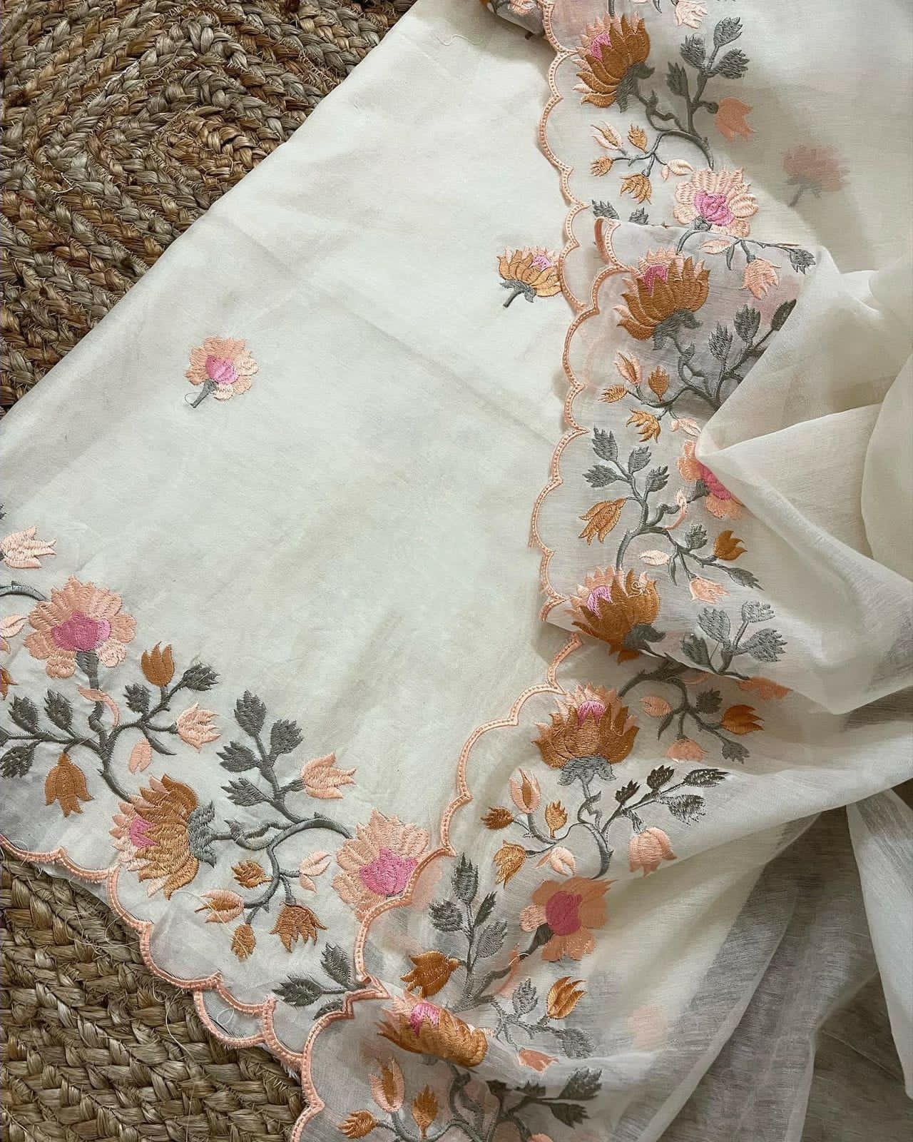 PURE MUL CHANDERI PARSI GARA UNSTITCHED SUIT CH5420 Ivory