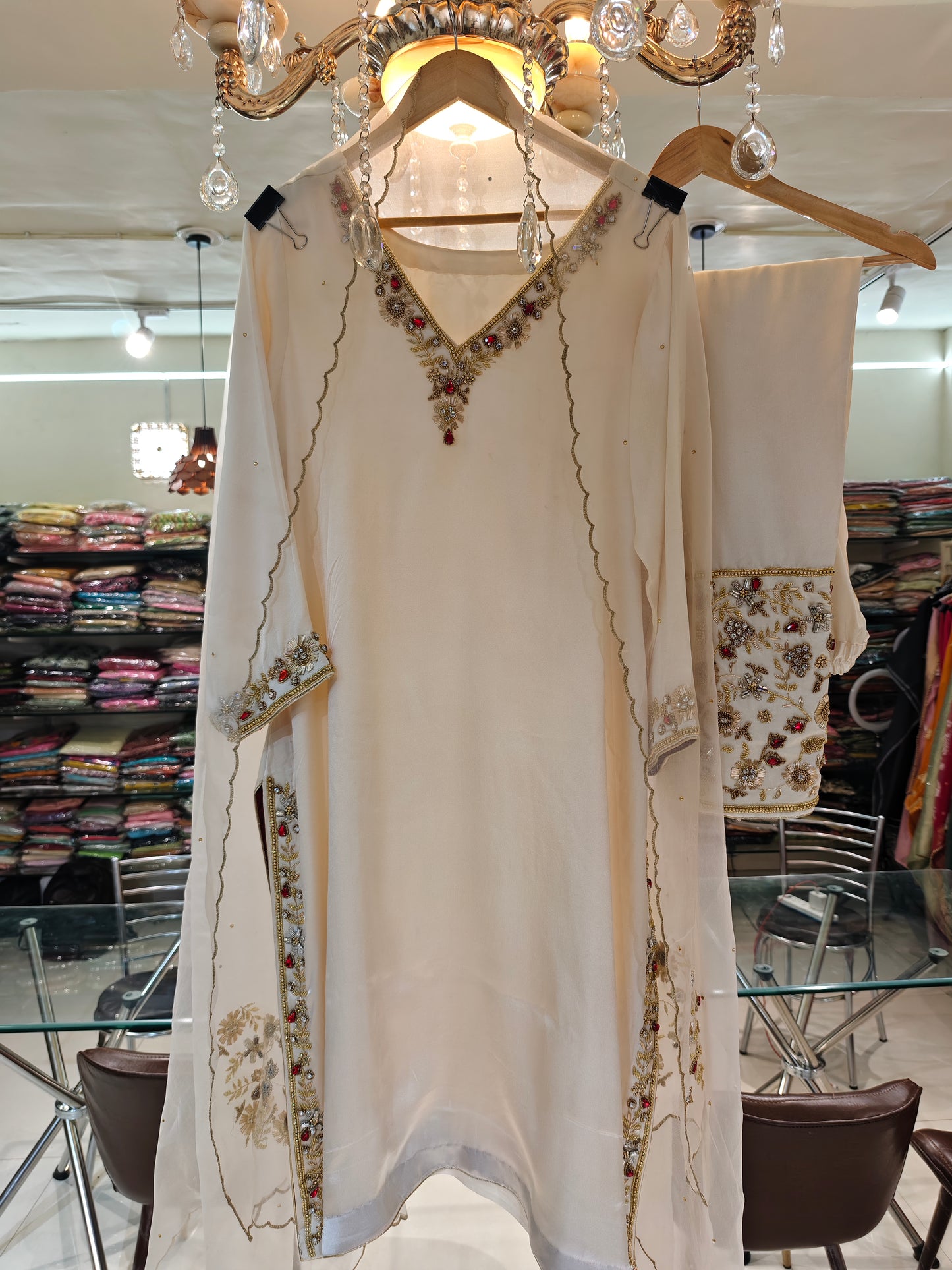 ATHARVA HERITAGE Pure Handloom Silk Suit with Complete Hand embroidered Craftsmanship Pakistani Suit~✨🌼 SKO0012