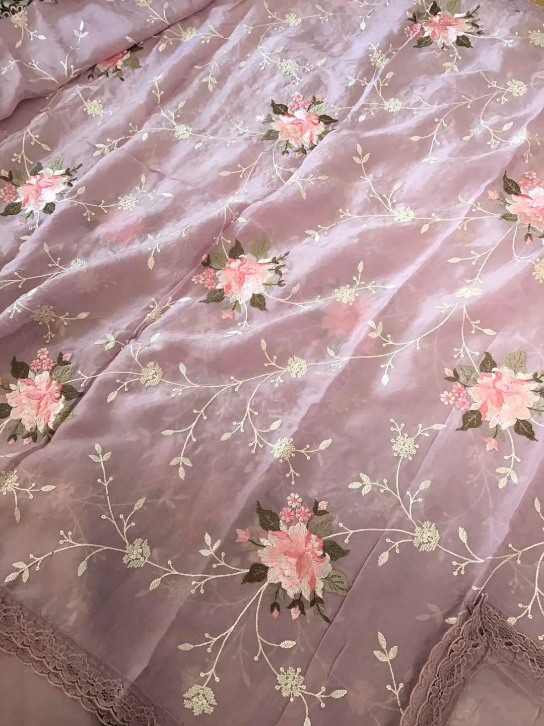 PURE CHANDERI SILK AND ORGANZA EDITS CHO008