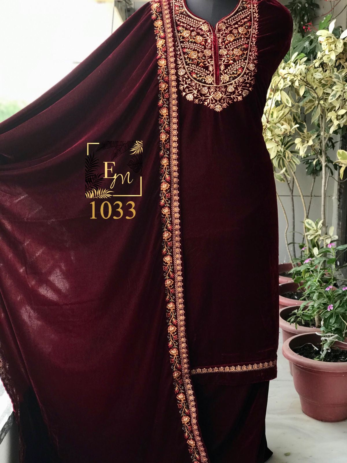 Atharva Heritage/Kashmiri Embroidered The Winter Velvet 2024 Edits EM1033
