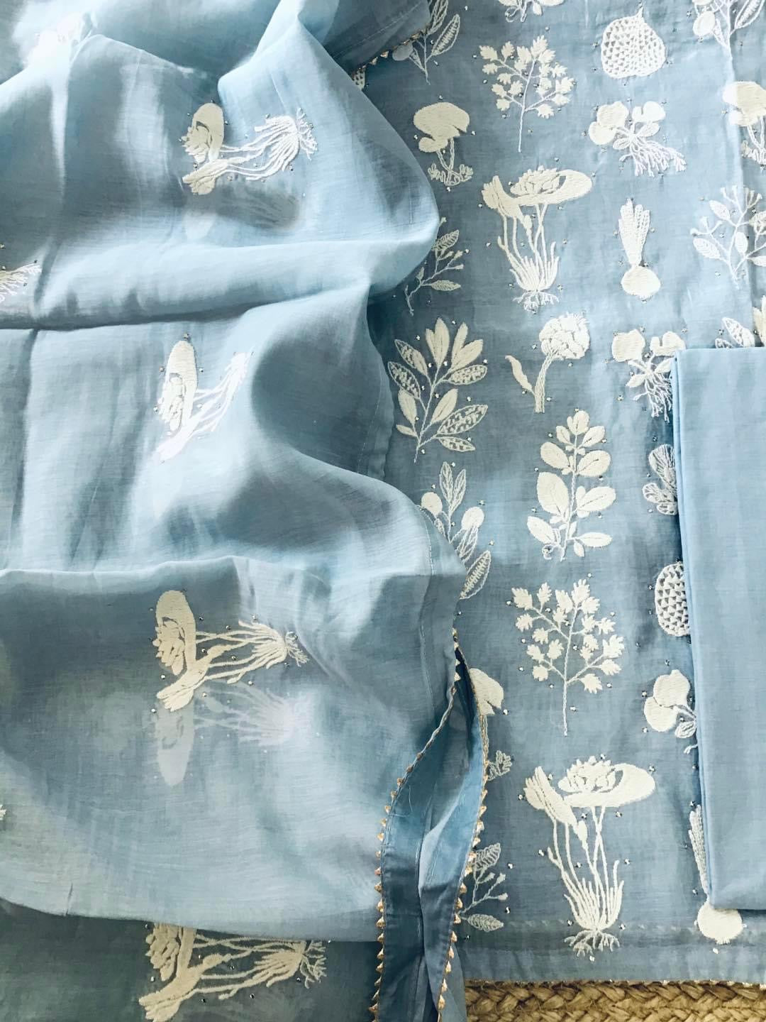 Atharva PURE Mul CHANDER Parsi Gara SUIT CH17558