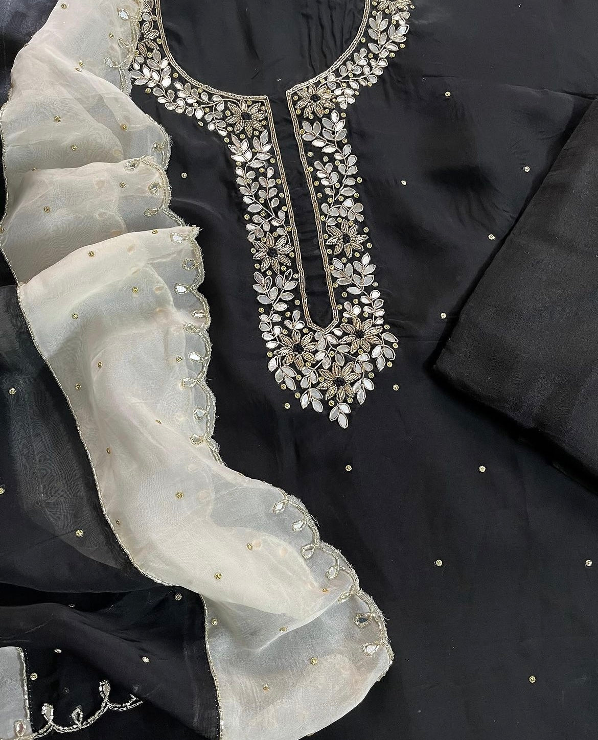 ATHARVA Hand Embroidery Salwar Kameez/ Soft Organza Ladies Suit/Stones/Custom Stitch Unstitch/Gift/TO1678