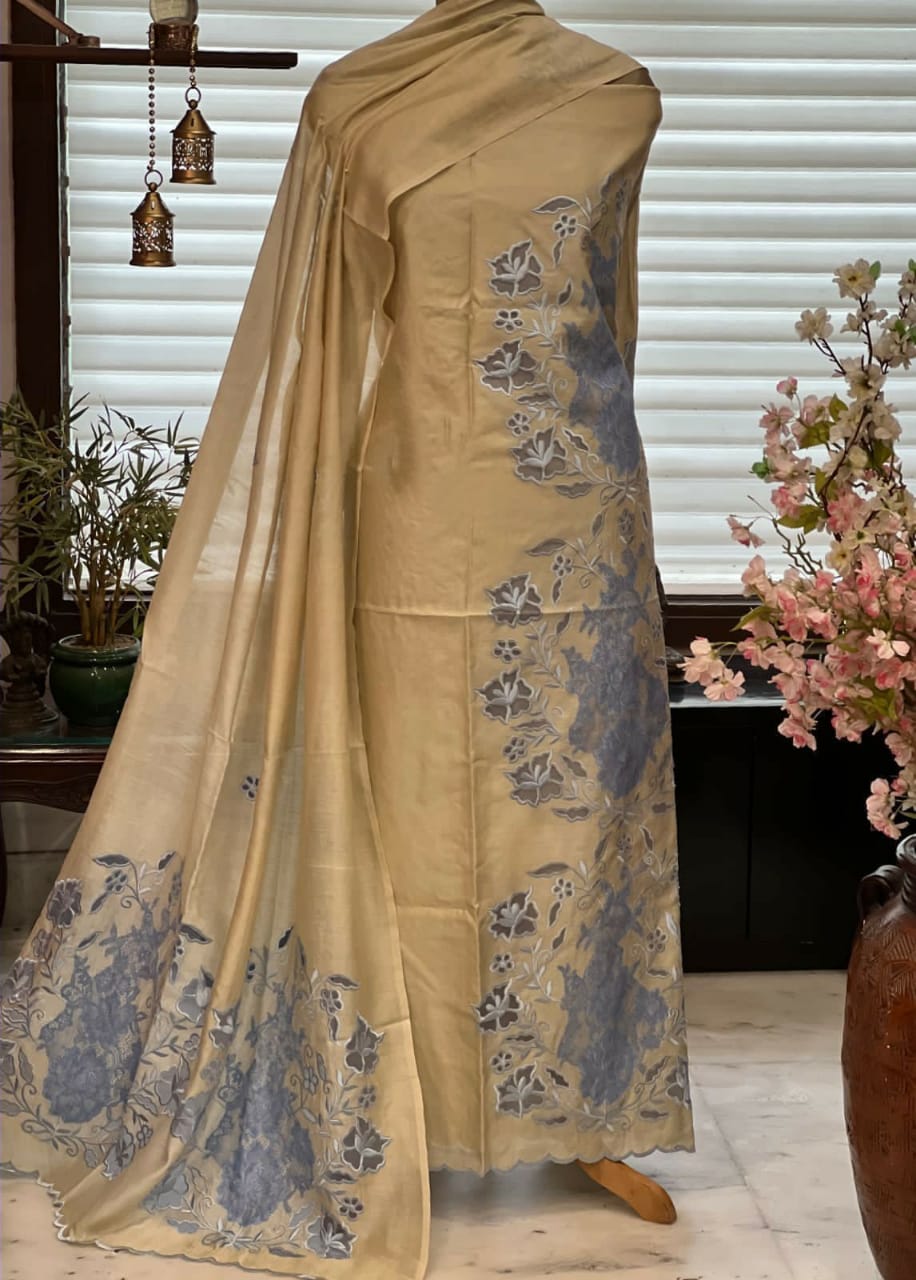 ATHARVA Hand Applique /Cutwork Embroidery Salwar Kameez/pure Chanderi Silk Shirt & Dupatta/Santoon Bottom/Custom Stitch Unstitch/Plazo/Pant/ CUT8075