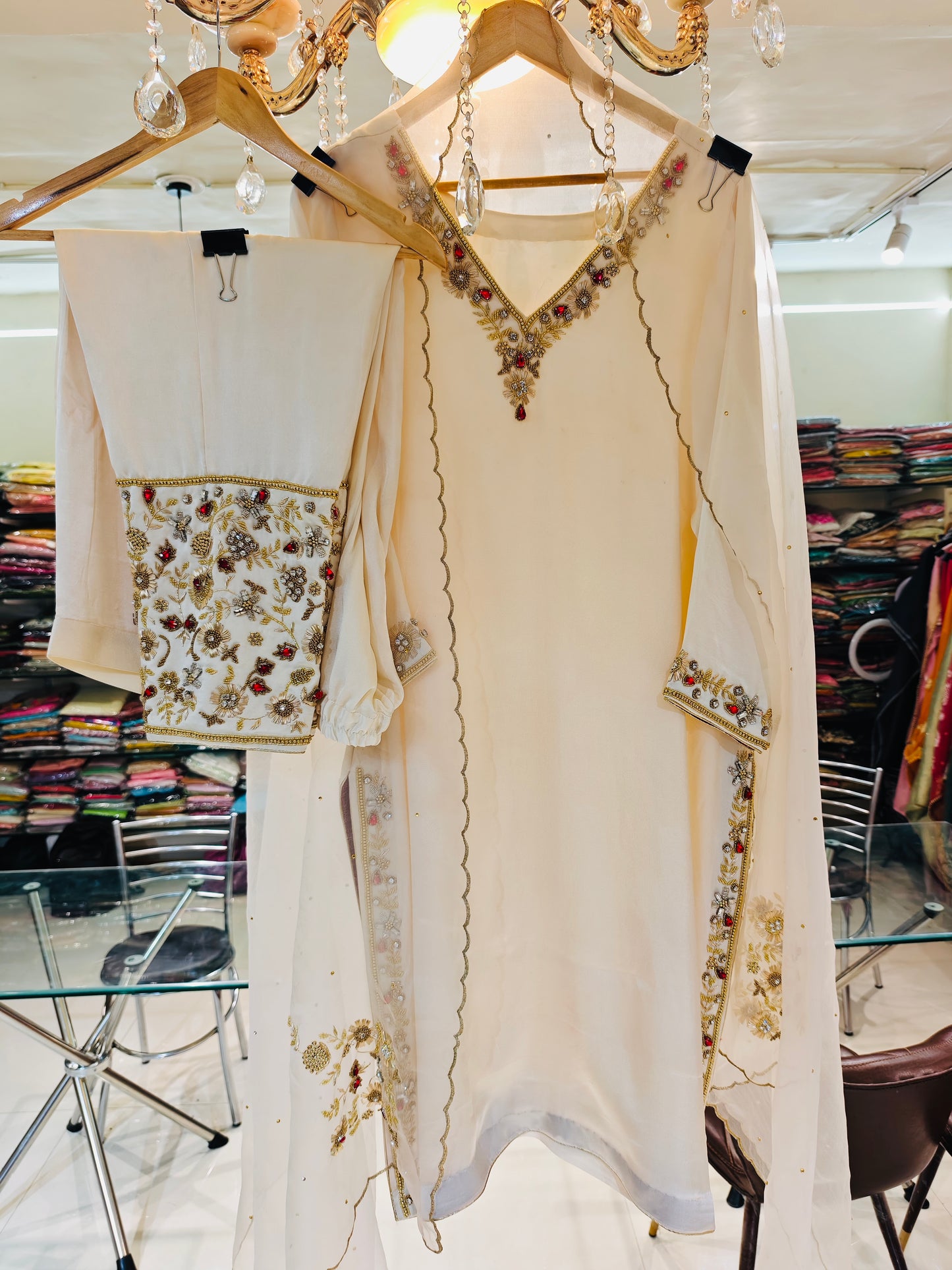 ATHARVA HERITAGE Pure Handloom Silk Suit with Complete Hand embroidered Craftsmanship Pakistani Suit~✨🌼 SKO0012
