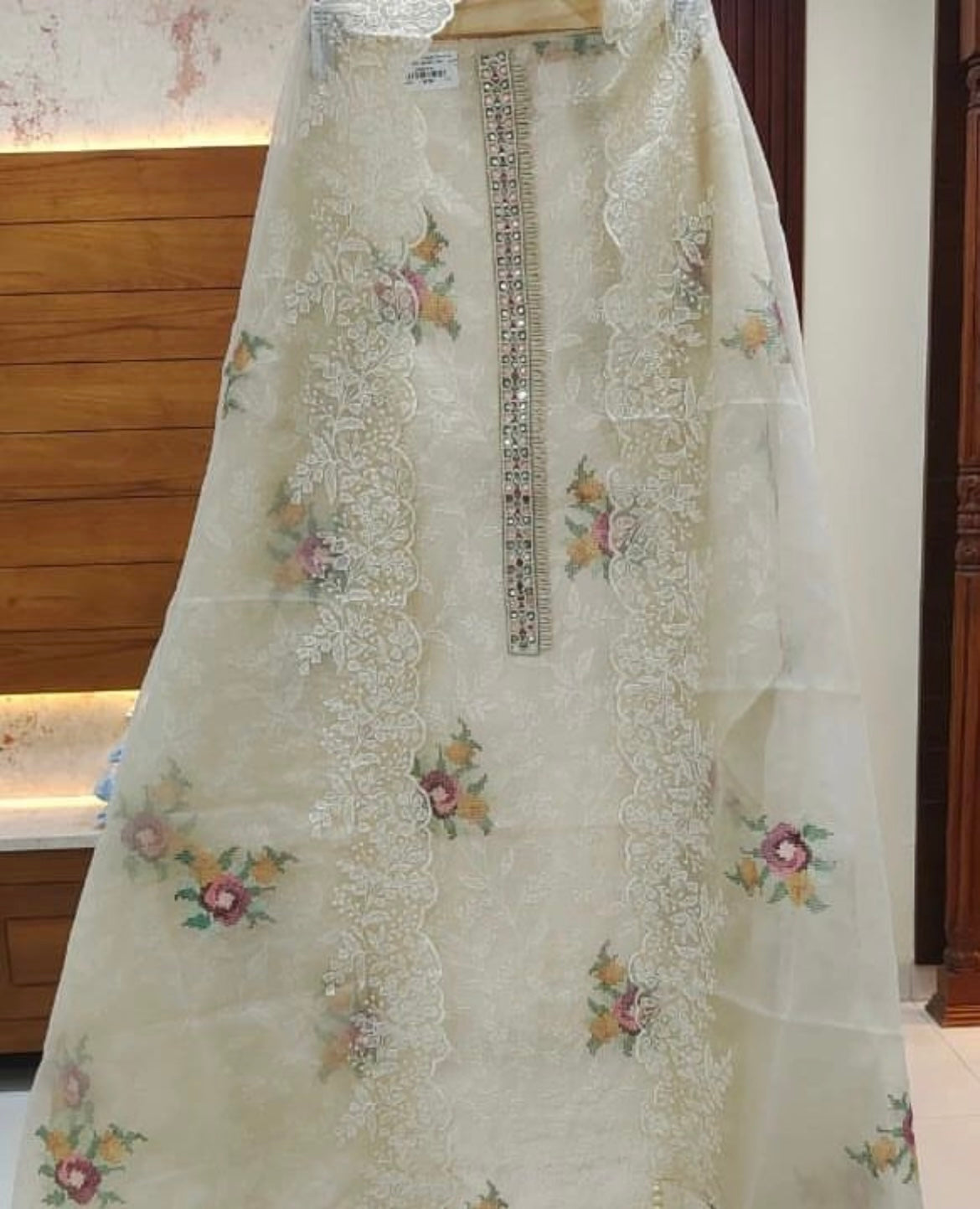 Atharva Embroidered Cotton Kota Salwar Kameez/Embroidery organza Dupatta/Cotton kota Embroidery Shirt Pink/Cotton Chikankari Bottom- KK002