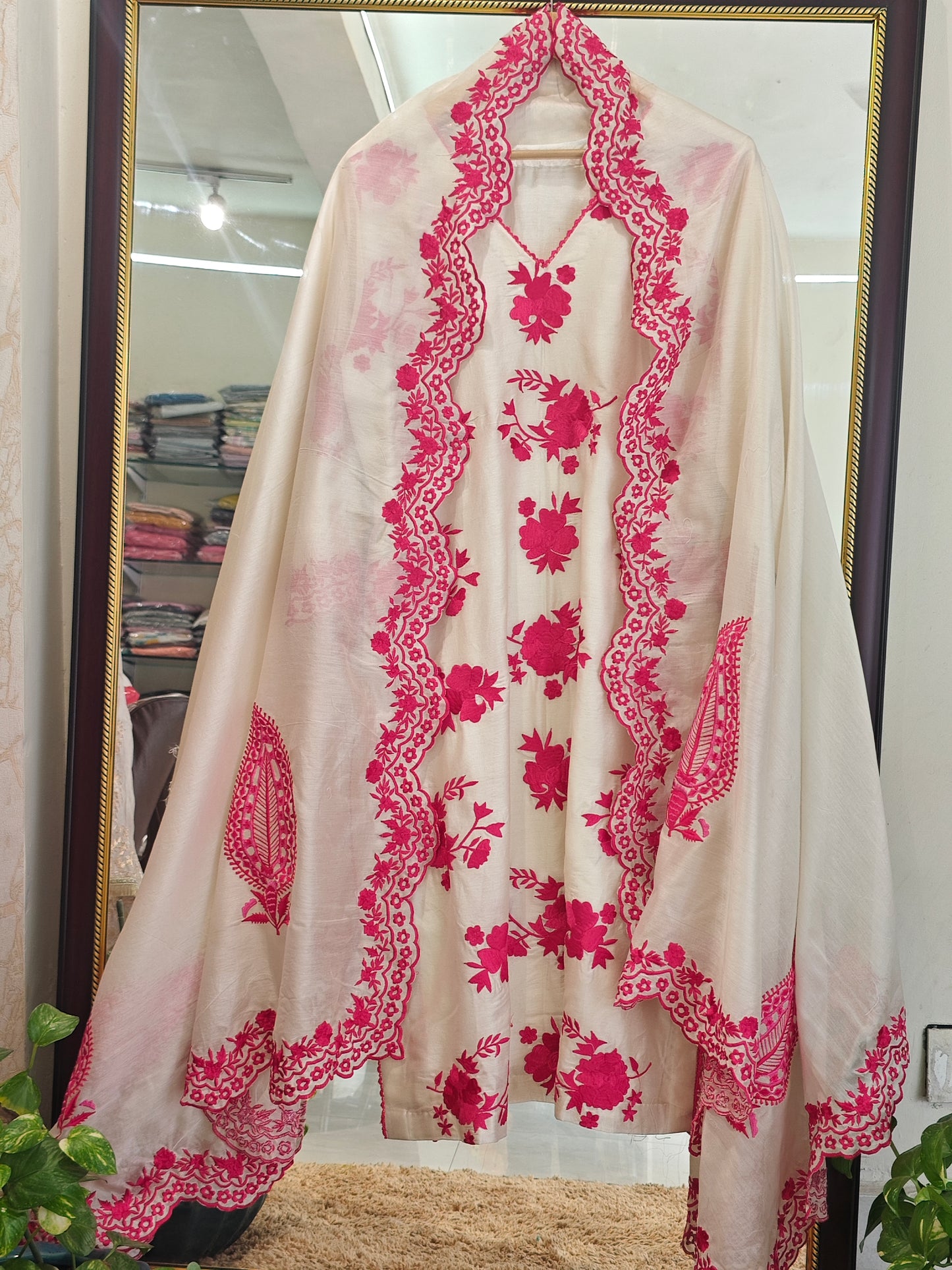 Atharva PURE Mul CHANDER Parsi Gara UNSTITCHED SUIT CH17511