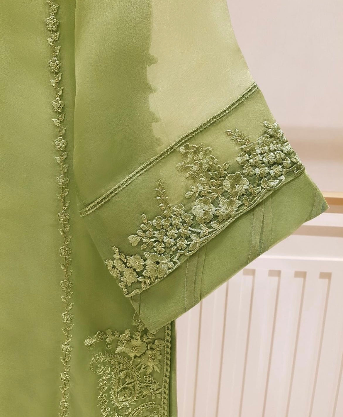 Atharva Heritage Sheer Luxury Ready to Wear Pakistani Suit SLP003