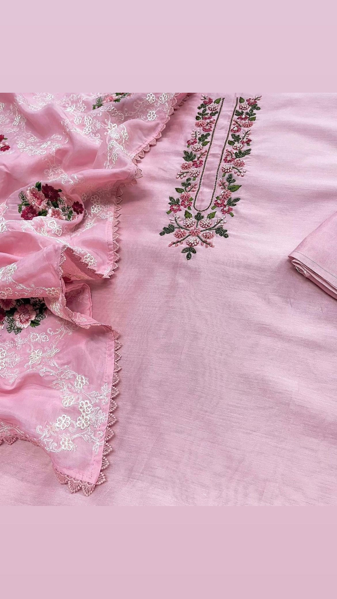 PURE CHANDERI SILK AND ORGANZA EDITS CHO009