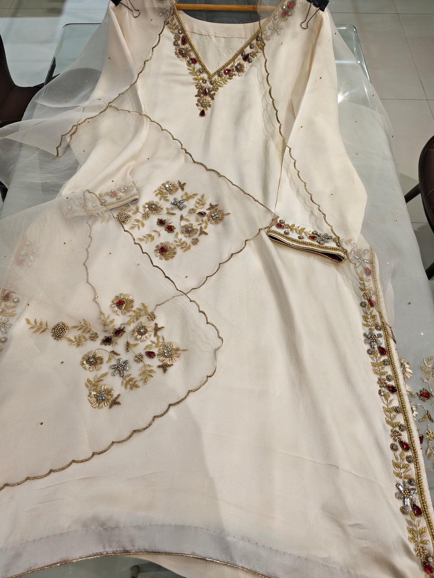 ATHARVA HERITAGE Pure Handloom Silk Suit with Complete Hand embroidered Craftsmanship Pakistani Suit~✨🌼 SKO0012