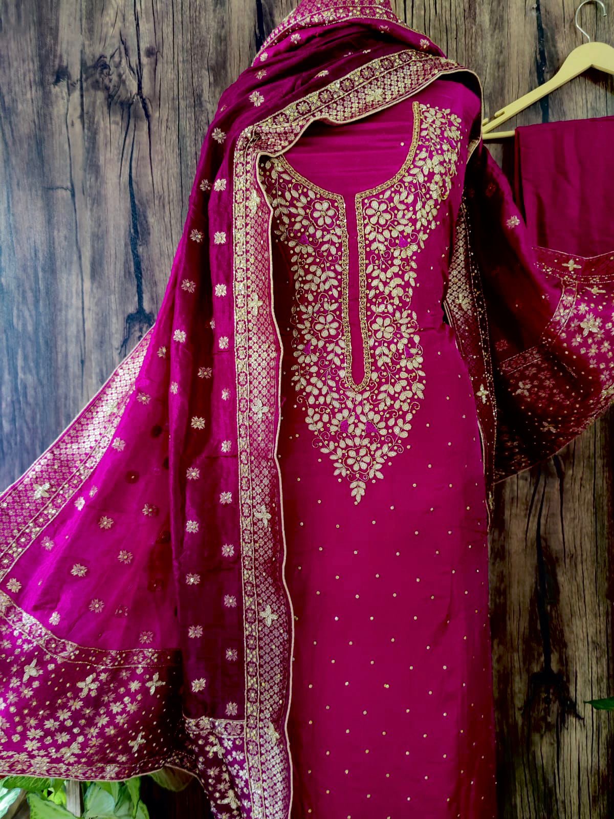 Atharva Heritage stunning Silk Kurta with Banarasi Dupatta SG006(B)