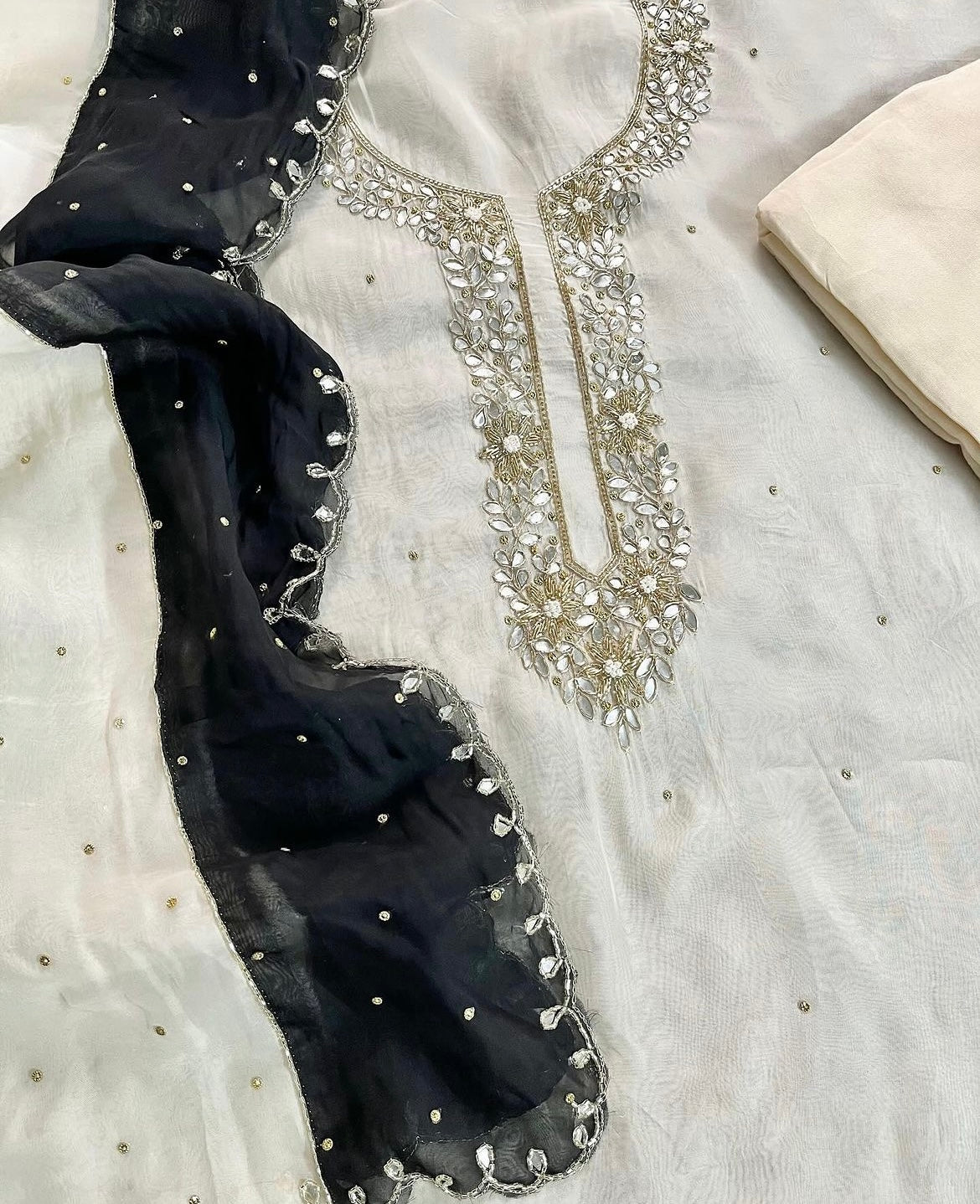 ATHARVA Hand Embroidery Salwar Kameez/ Soft Organza Ladies Suit/Stones/Custom Stitch Unstitch/Gift/TO1678