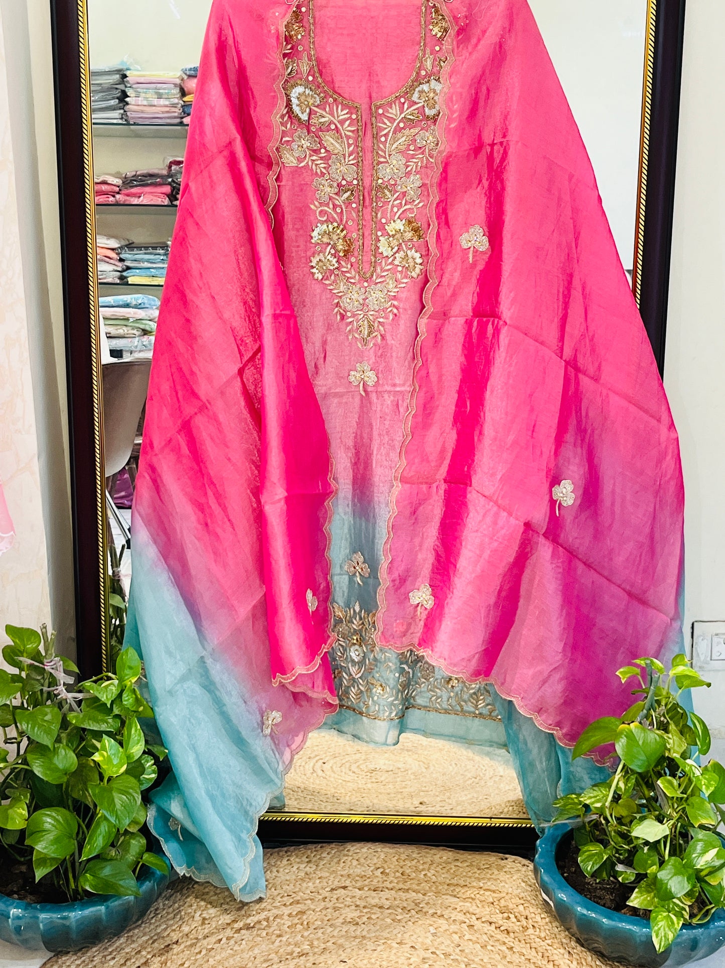 Atharva Heritage MAHARANI LUXURY Hand woven Tissue SILK SUIT MC0020