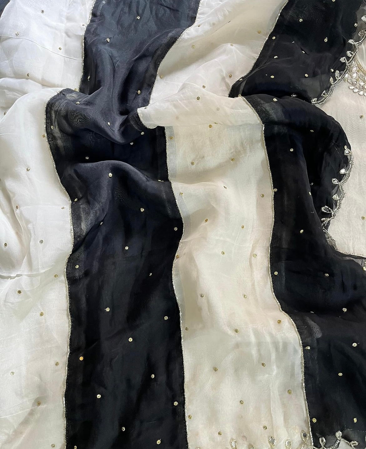 ATHARVA Hand Embroidery Salwar Kameez/ Soft Organza Ladies Suit/Stones/Custom Stitch Unstitch/Gift/TO1678