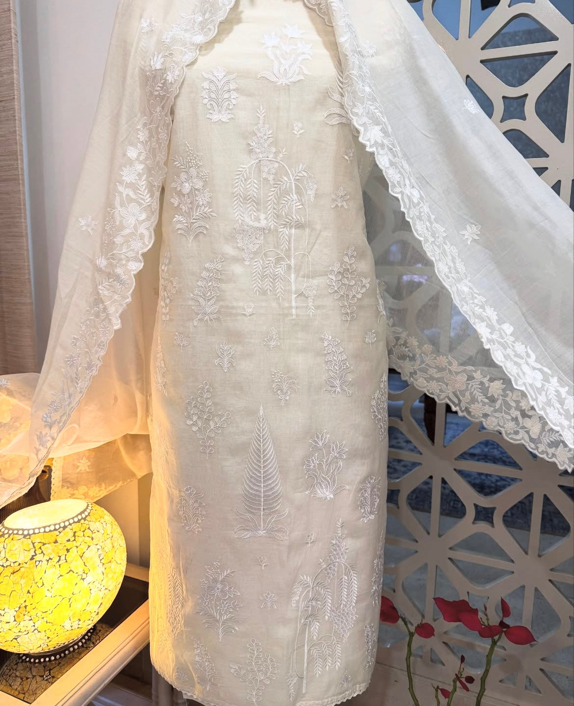PURE MUL CHANDERI SILK Thread Embroidered SUIT MCH001025