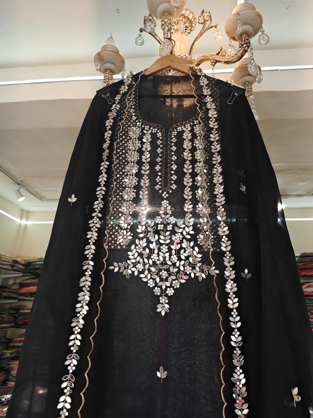 SHEER LUXURY HAND MIRROR EMB SUIT SHEER0027(A)