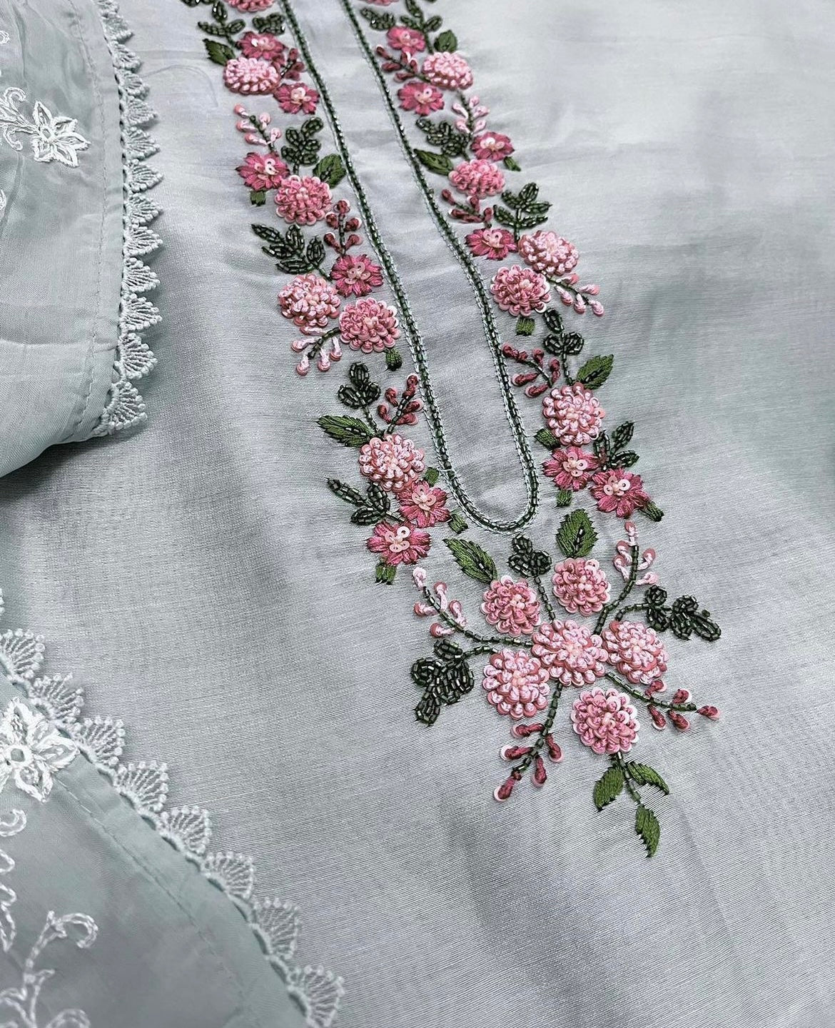 PURE CHANDERI SILK AND ORGANZA EDITS CHO009
