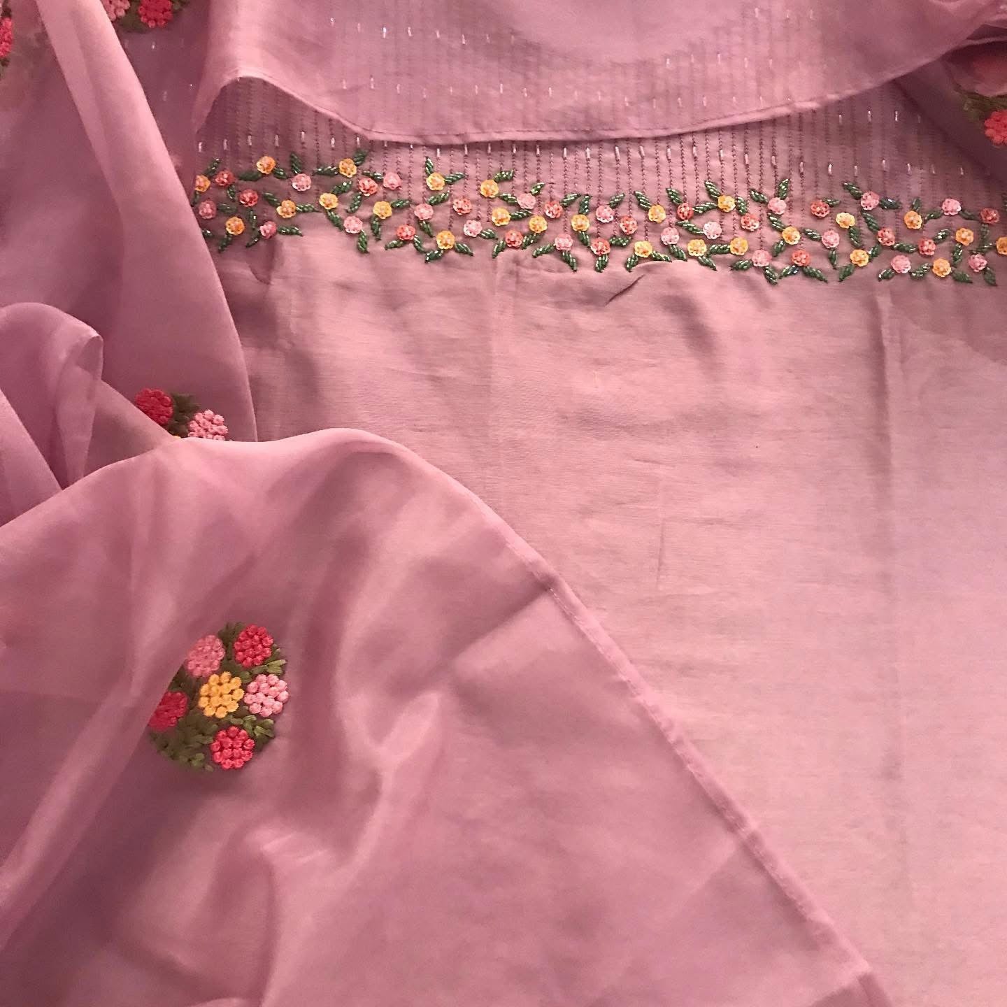 Atharva Heritage Dusty pink elegance in pure Chanderi silk, silk organza & crepe β hand-embroidered to perfection CHK006