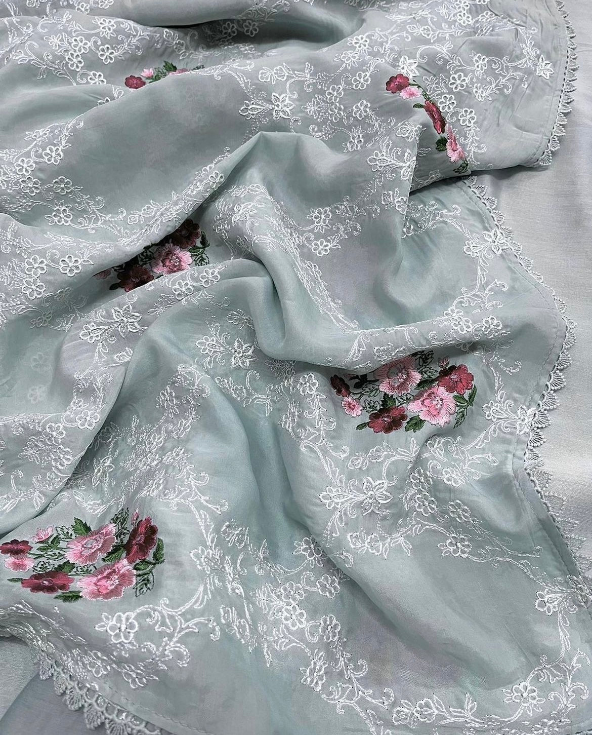 PURE CHANDERI SILK AND ORGANZA EDITS CHO009