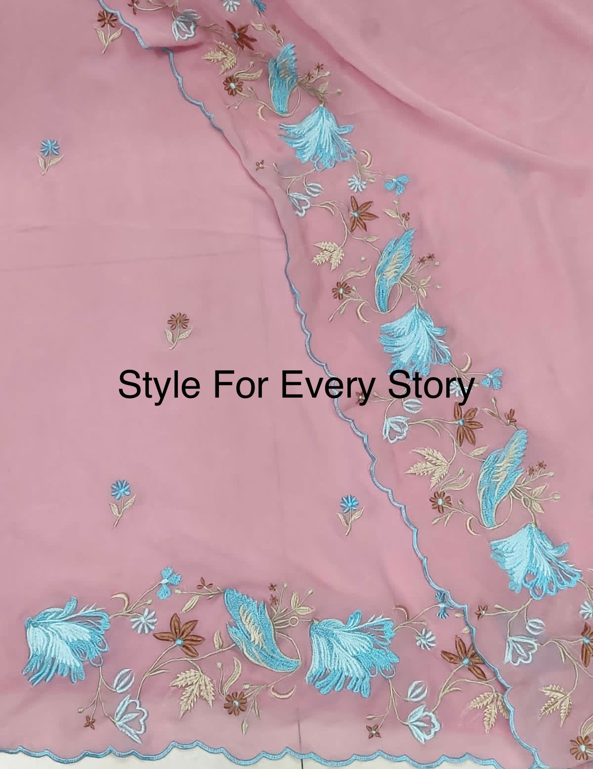 Georgette PARSI GARA SUIT GR009