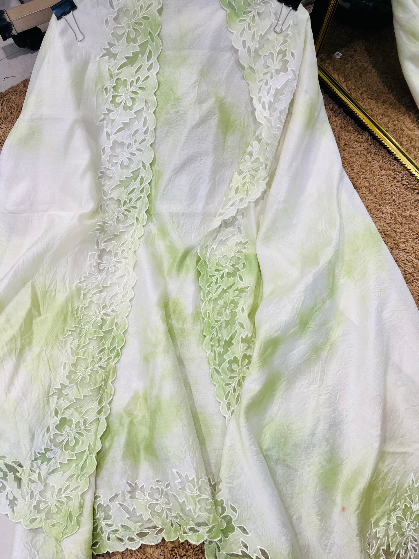 ATHARVA Hand Applique /Cutwork Embroidery Salwar Kameez/pure Chanderi Silk Ombre Shirt & Dupatta/Santoon Bottom/Custom Stitch Unstitch/Plazo/Pant/ CUT8065 Green