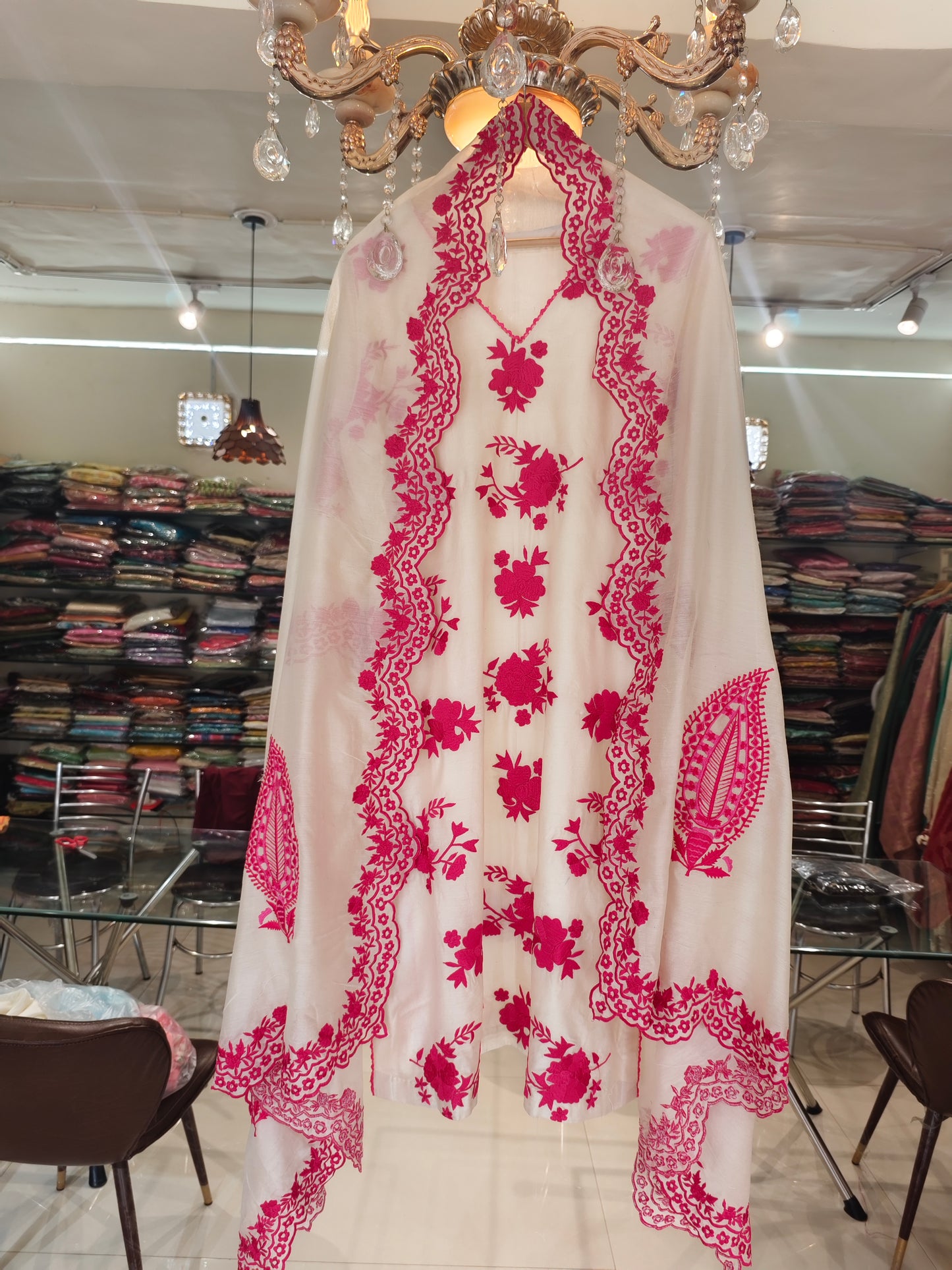Atharva PURE Mul CHANDER Parsi Gara UNSTITCHED SUIT CH17511