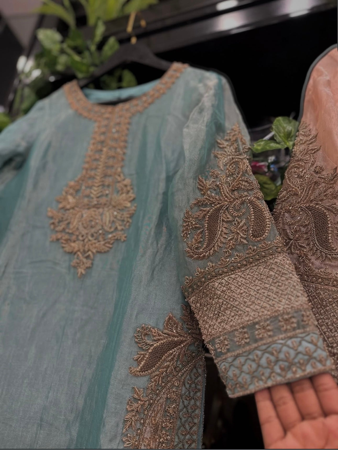Atharva Heritage ✨ Diwali & Karva Chauth Exclusive – Handwoven Tissue Silk Zardozi Ensemble ✨