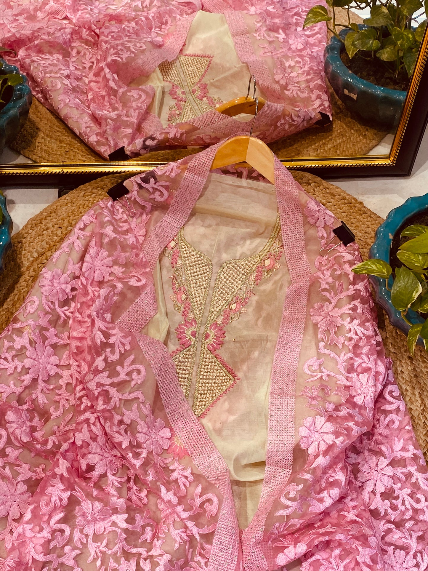 ATHARVA Hand Embroidered Salwar Kameez Chanderi Shirt/Lucknowi Silk Organza Dupatta/Custom Stitch Unstitch/Custom Anarkali/H18017GP