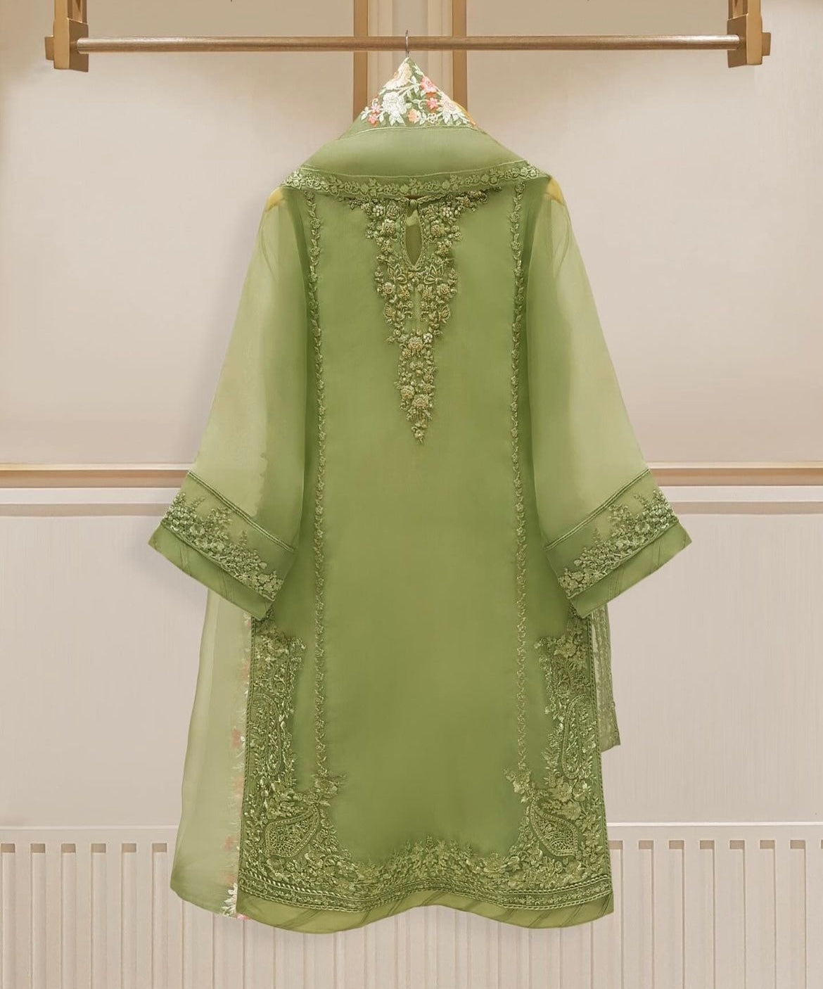 Atharva Heritage Sheer Luxury Ready to Wear Pakistani Suit SLP003