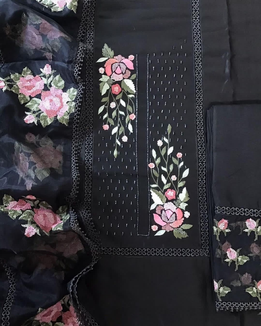 PURE CHANDERI SILK AND ORGANZA EDITS CHO0010