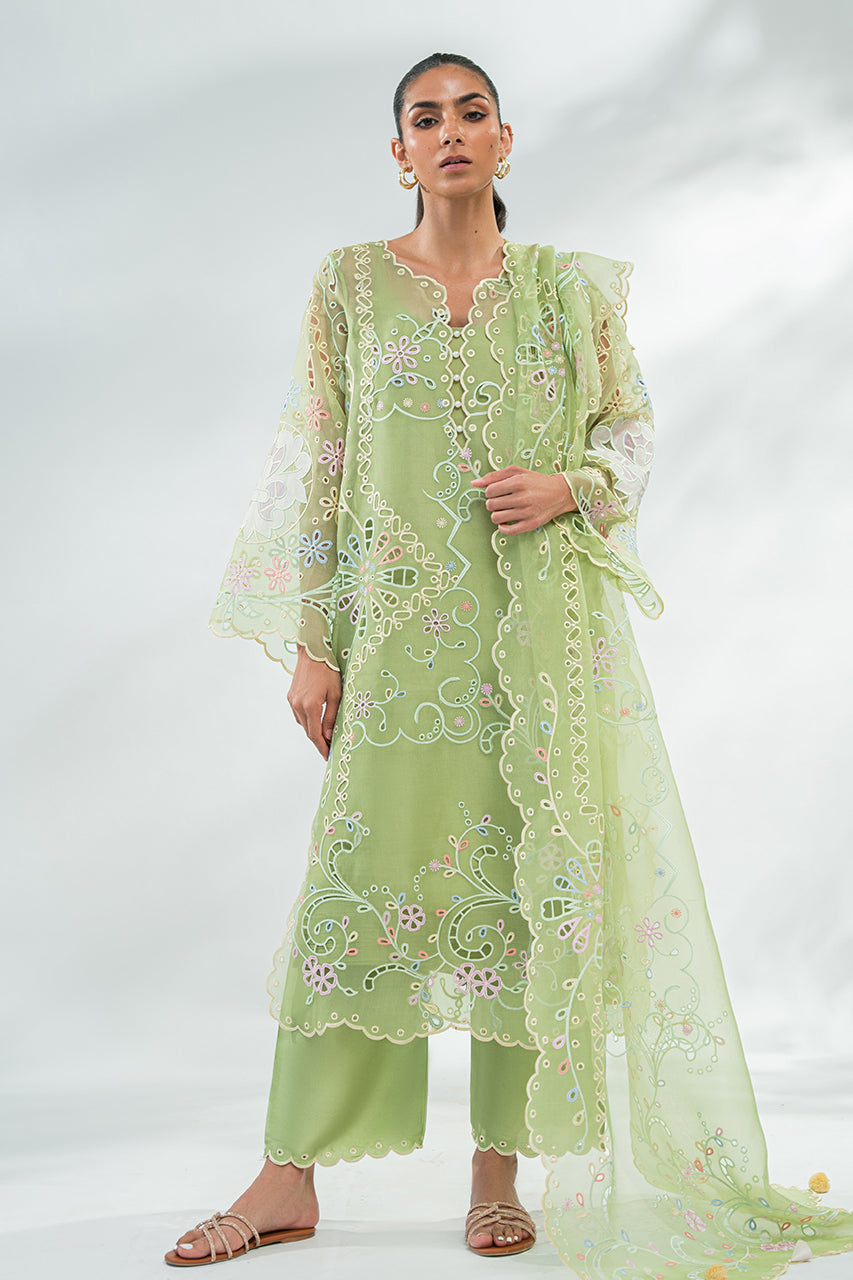 cut work pakistani dresses Pakistani Cut Work Bridal Dresses Bridal Dress Pakistani Clothes Pakistani Dress Indian Wedding Dress Pakistani Wedding Dress Formal Suits Long Maxi