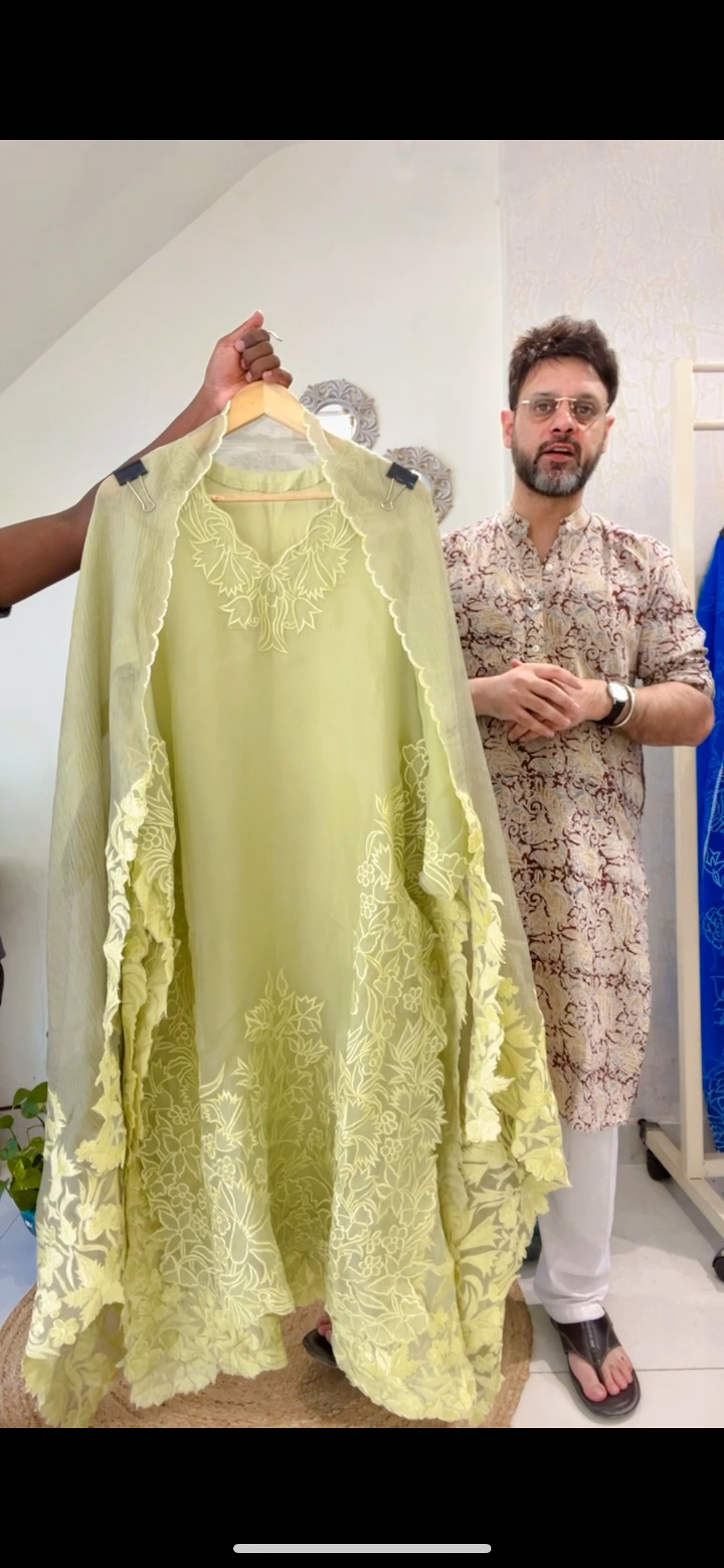 Sheer Luxury Ready to Wear Pakistani Suit SLP0022