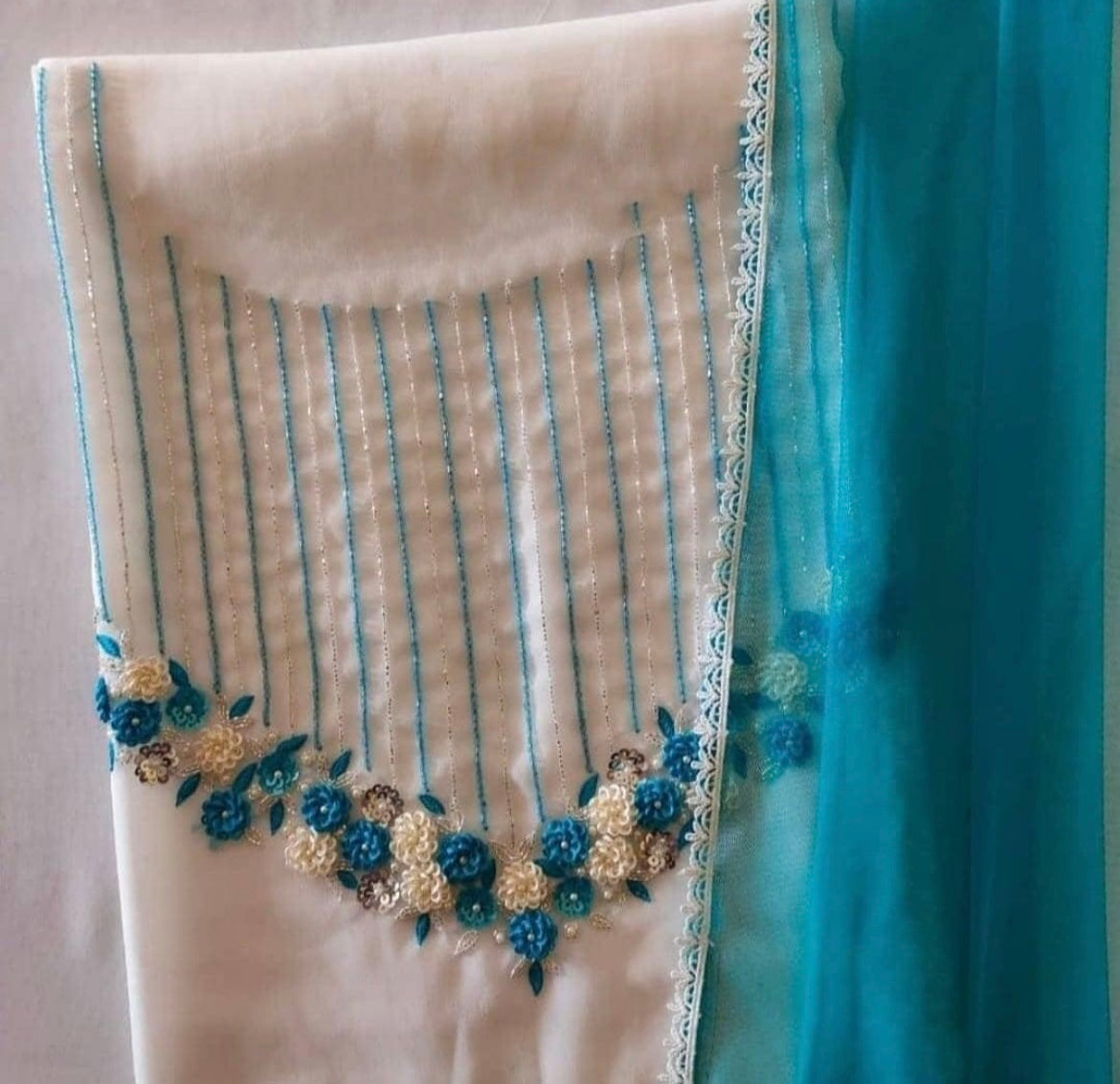 ATHARVA Hand Embroidery Salwar Kameez/3D Embroidery Neck/Georgette/White Blue/Lace Trim Dupatta/Custom Stitch/Churidar/Anarkali/Plazo/GE9074