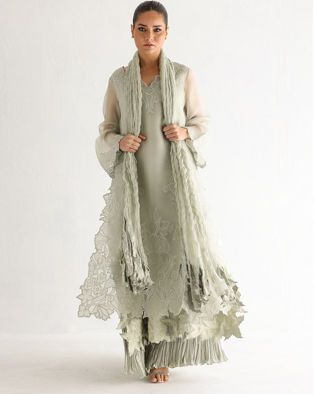 Sheer Luxury Ready to Wear Pakistani Suit SLP0022