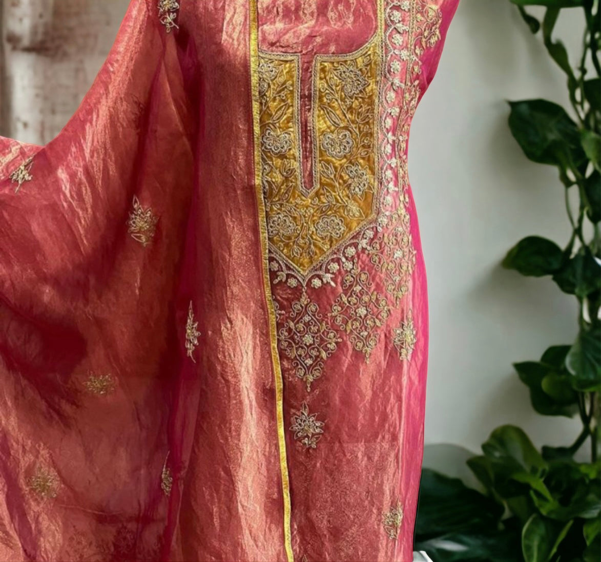 MAHARANI LUXURY TISSUE SILK SUIT MTC001