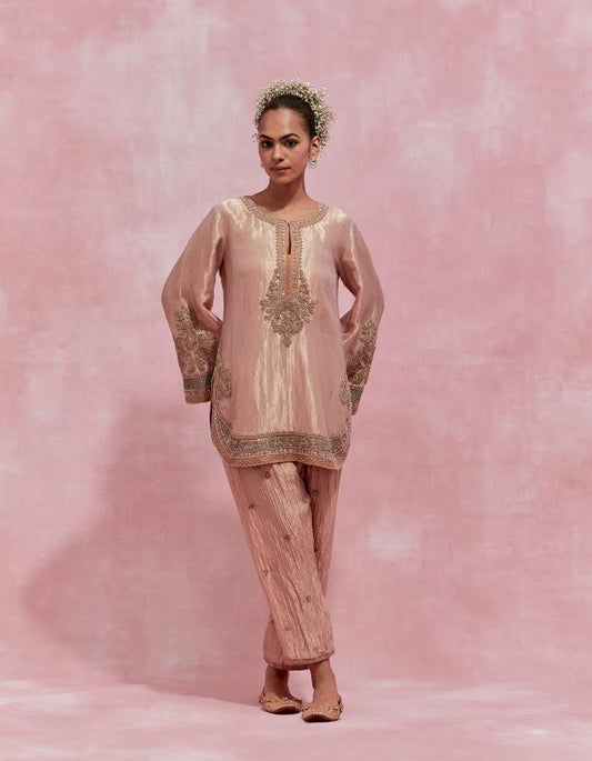 Atharva Heritage ✨Trousseau Collection – Handwoven Tissue Silk Zardozi Ensemble Front Embroidery 2 Pc  With Dhoti Pants Coord Set ✨ PTSTHZ567