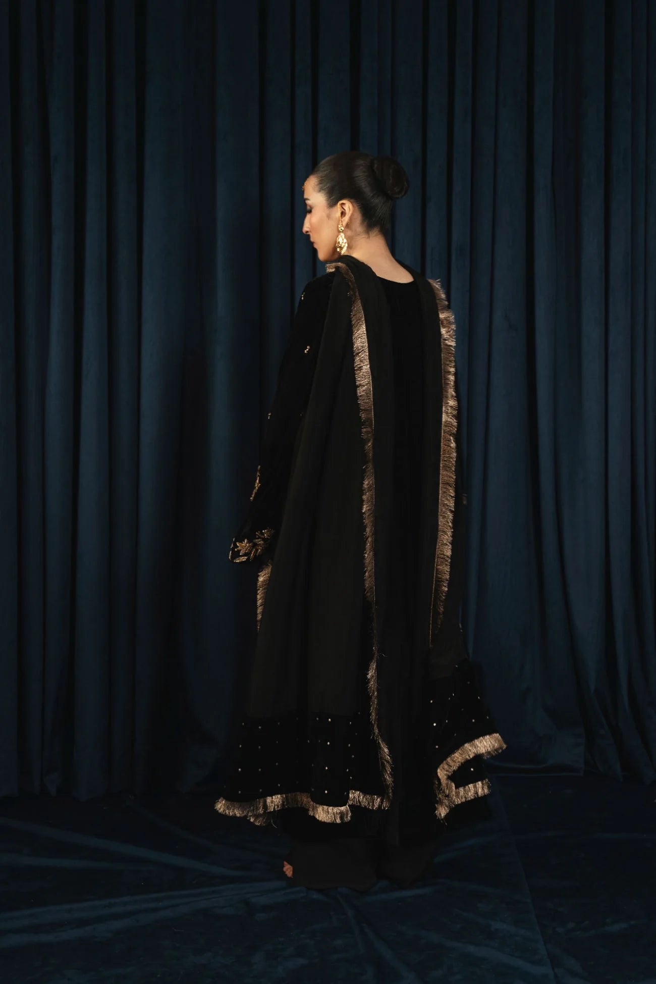 Atharva Heritage Black Pure Silk Velvet Pakistani Suit with Hand Zardozi Embroidery SVHZ7632