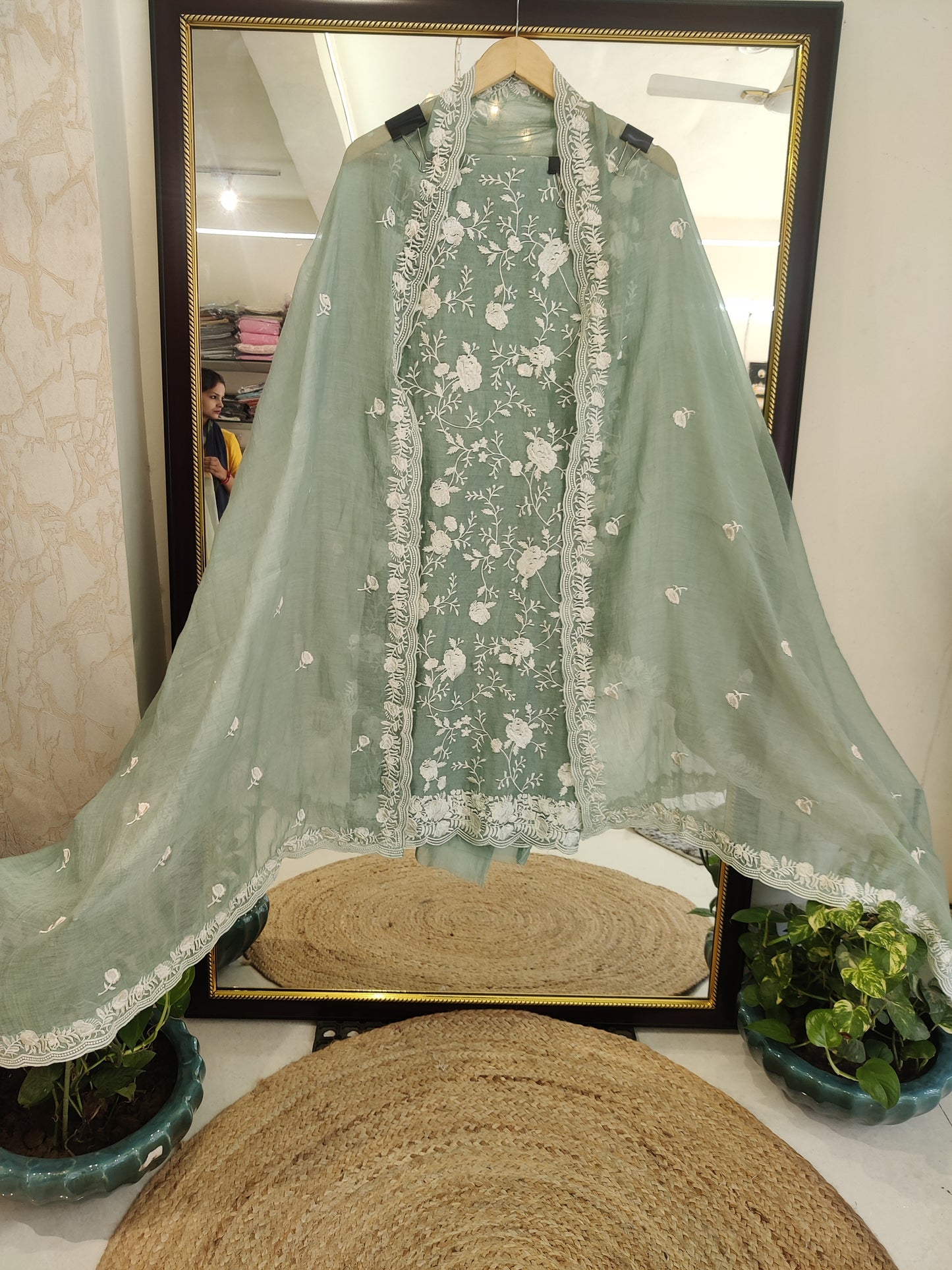 PURE MUL CHANDERI PARSI GARA SUIT MCH001P Pista