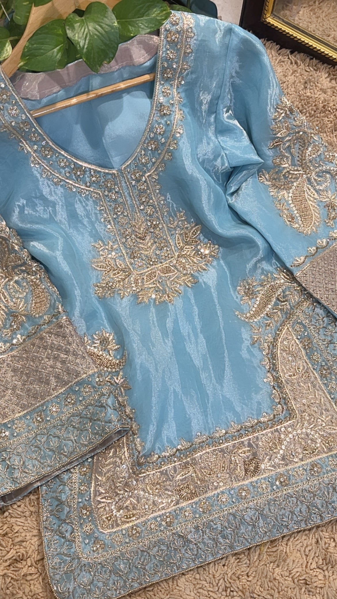 Atharva Heritage ✨Trousseau Collection – Handwoven Tissue Silk Zardozi Ensemble Front Embroidery ✨ PTSTHZ567