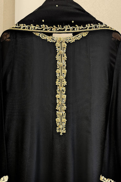 Atharva Heritage Luxury that celebrates every size, every silhouette, every you. Ready to Wear Pakistani Suit SLP00157 Black