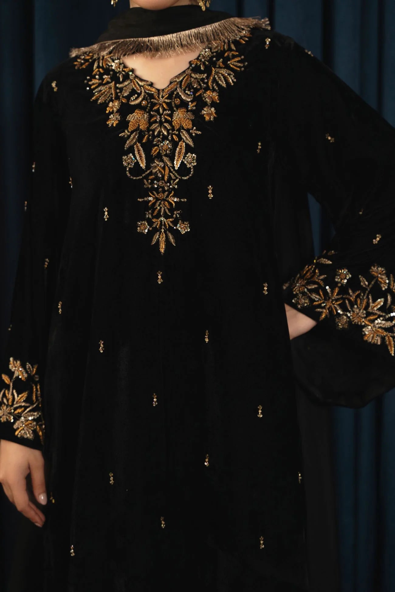 Atharva Heritage Black Pure Silk Velvet Pakistani Suit with Hand Zardozi Embroidery SVHZ7632