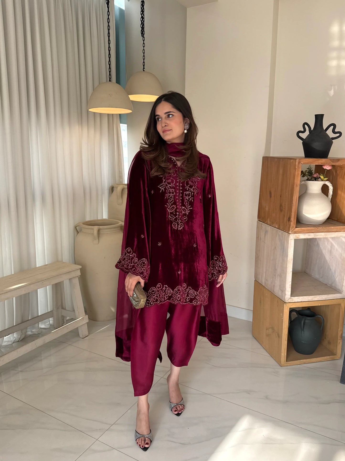 Atharva Heritage Pure Silk Velvet Farshi Co-Ord Set with Hand-Cut Dana Embroidery & Organza Dupatta
181331098