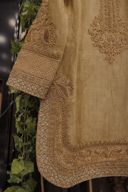 Atharva Heritage ✨Trousseau Collection – Handwoven Tissue Silk Zardozi Ensemble Front Embroidery ✨ PTSTHZ567