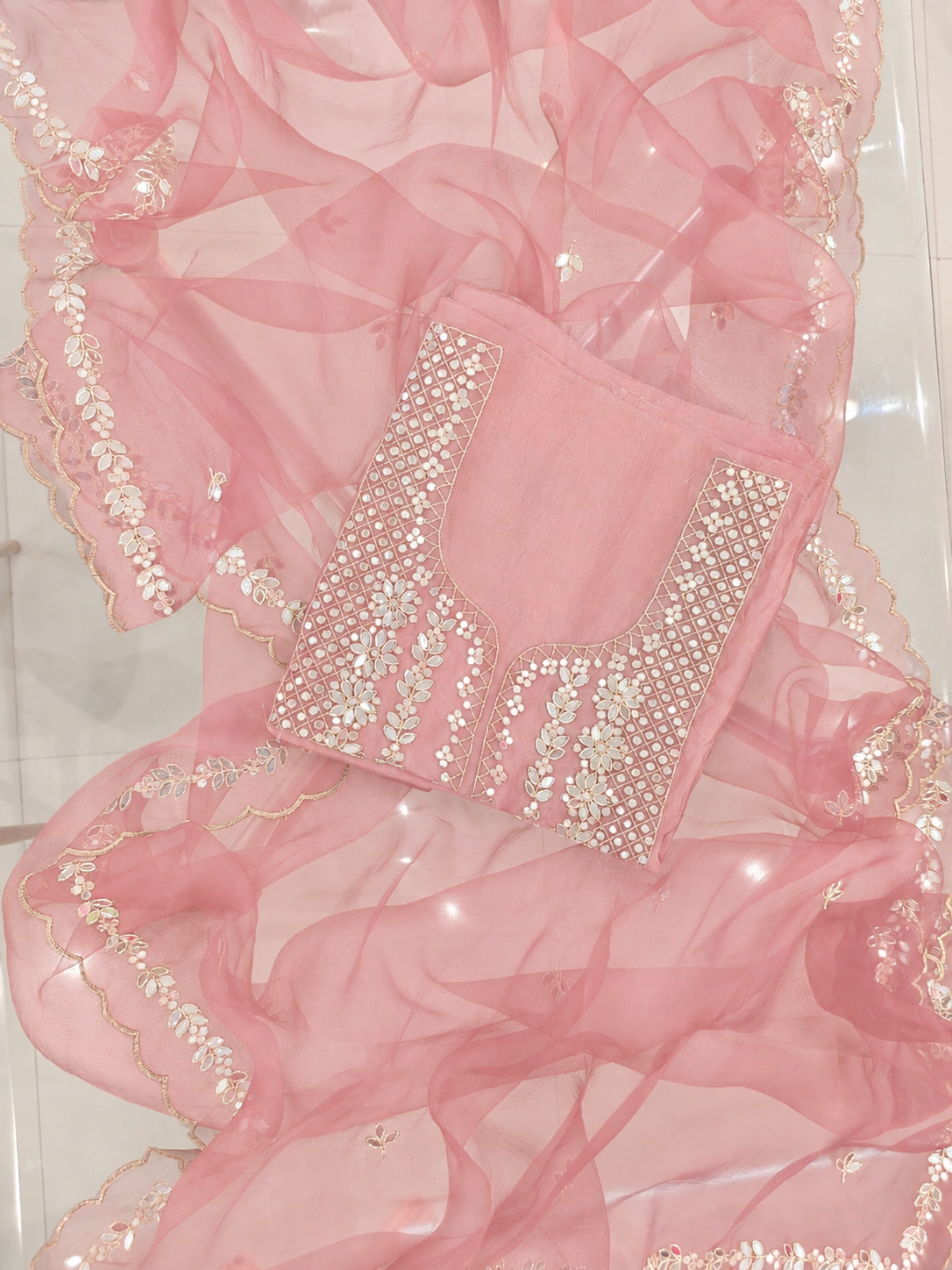ATHARVA HERITAGE SHEER LUXURY HAND MIRROR EMB SUIT SHEER0027 Pink