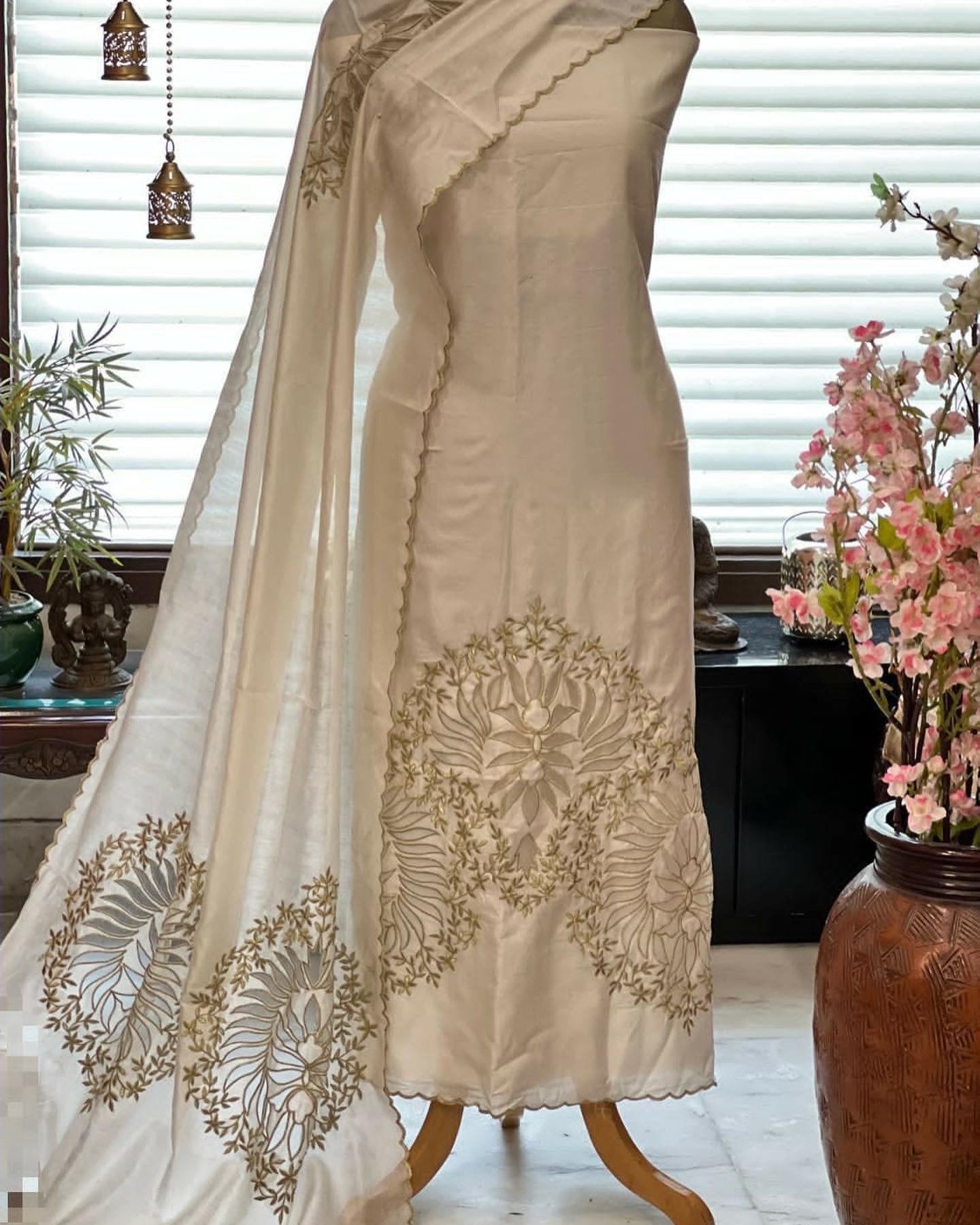 ATHARVA HERITAGE Hand CUTWORK Embroidery Salwar Kameez/Chanderi Cut-Work Shirt & Dupatta/Santoon Bottom/Custom Stitch Unstitch/Plazo/Pant/CUT80344