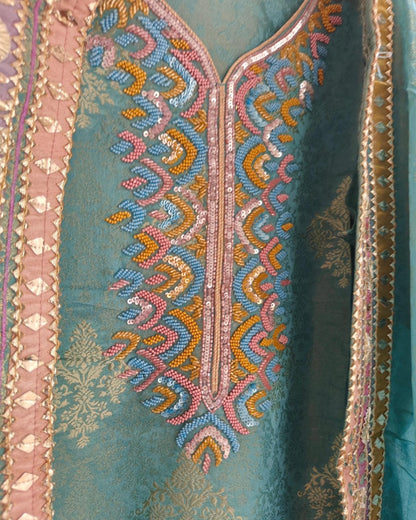 Atharva Heritage stunning Silk Kurta with Banarasi Silk Dupatta SG002