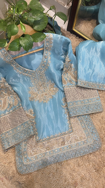 Atharva Heritage ✨Trousseau Collection – Handwoven Tissue Silk Zardozi Ensemble Front Embroidery ✨ PTSTHZ567