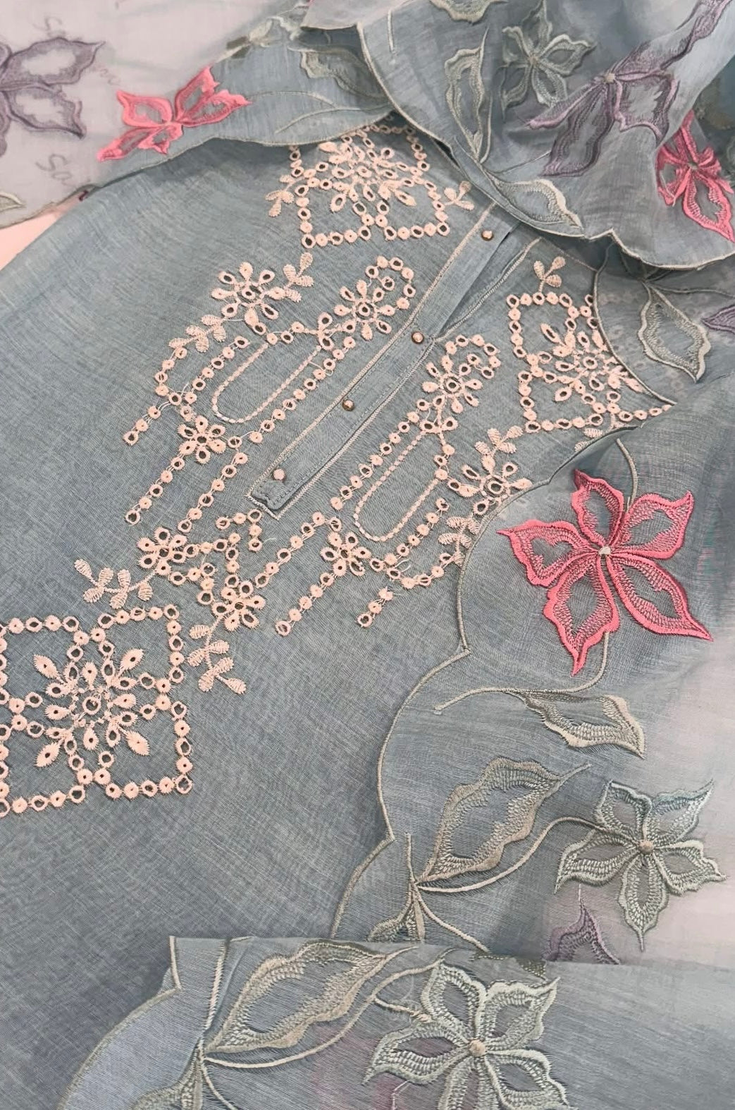 Atharva Heritage PURE CHANDERI SILK Thread Embroidered SUIT MCH00715