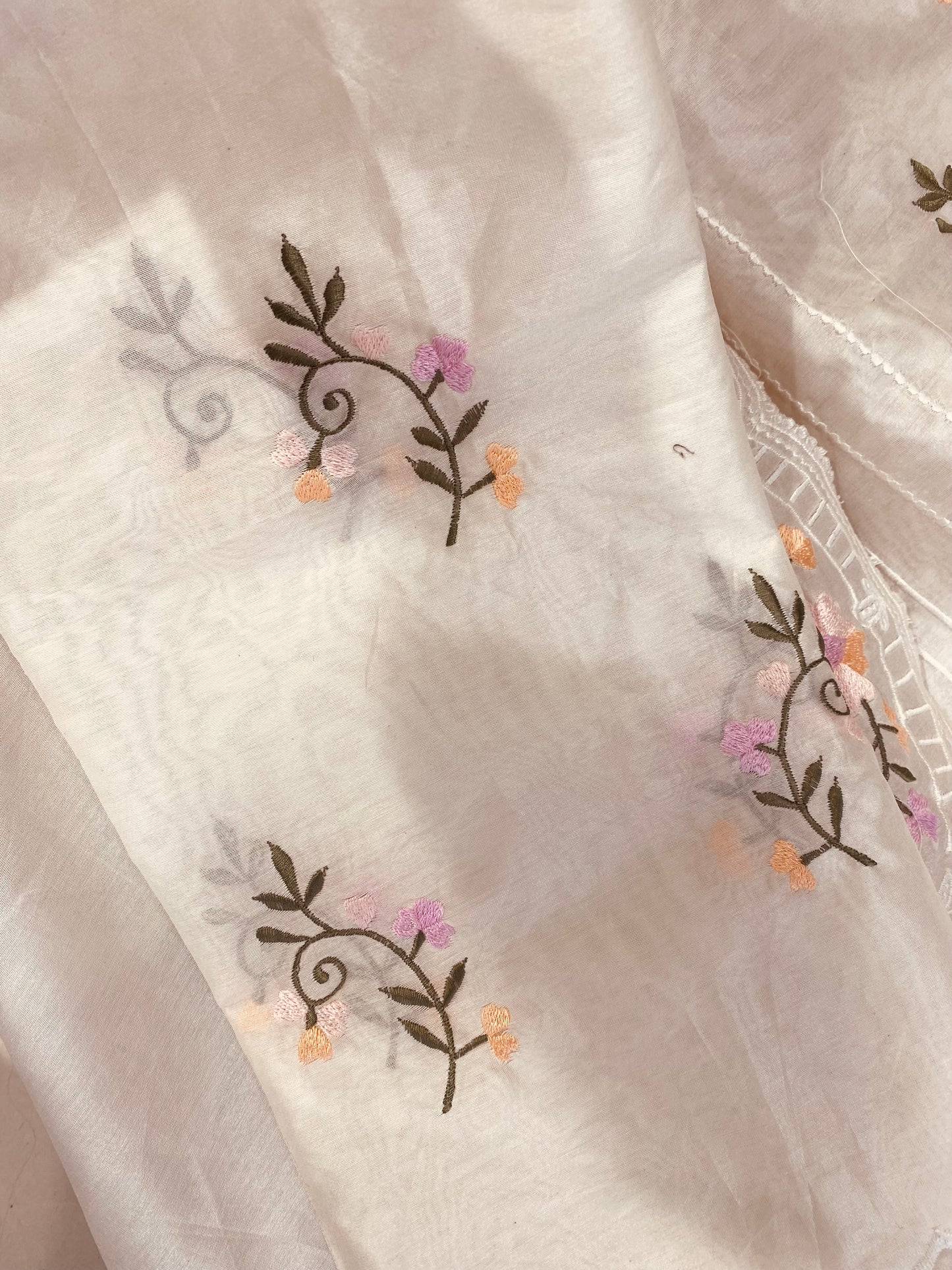 PURE CHANDERI SILK KASHMIRI AARI SUIT CH5438 IVORY