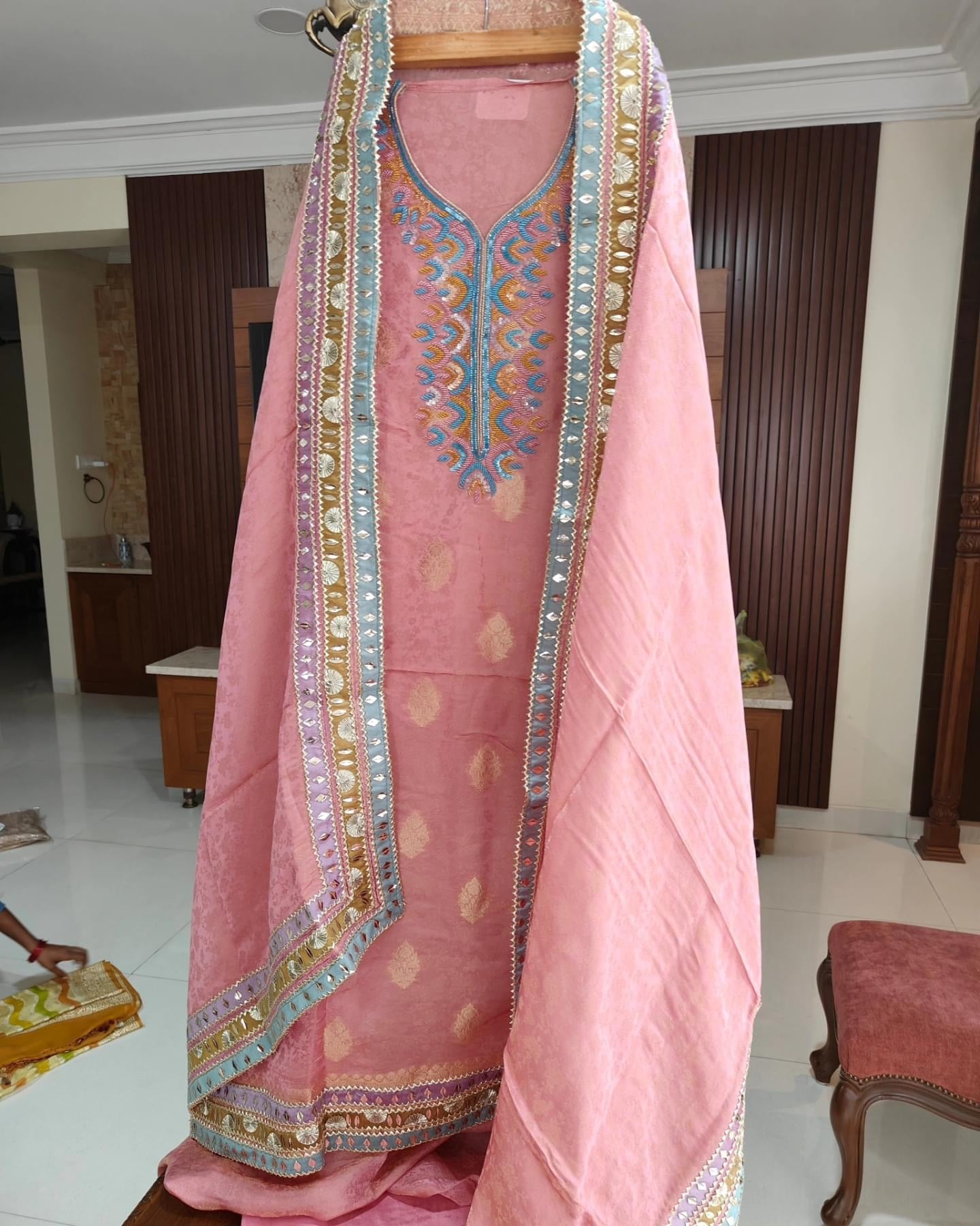 Atharva Heritage stunning Silk Kurta with Banarasi Silk Dupatta SG002